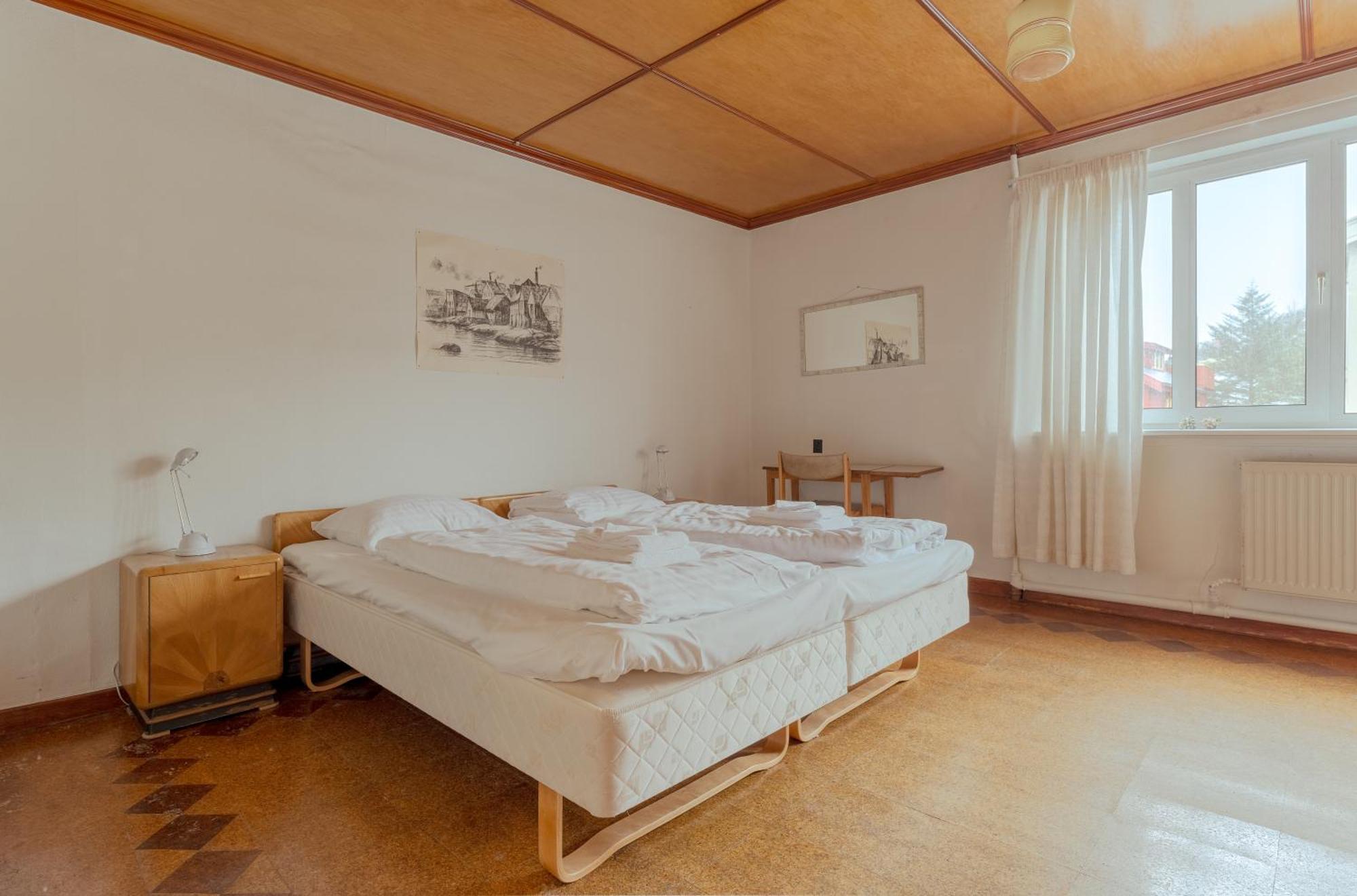 The Cookie Store Guesthouse ทอร์สเฮาน์ ภายนอก รูปภาพ
